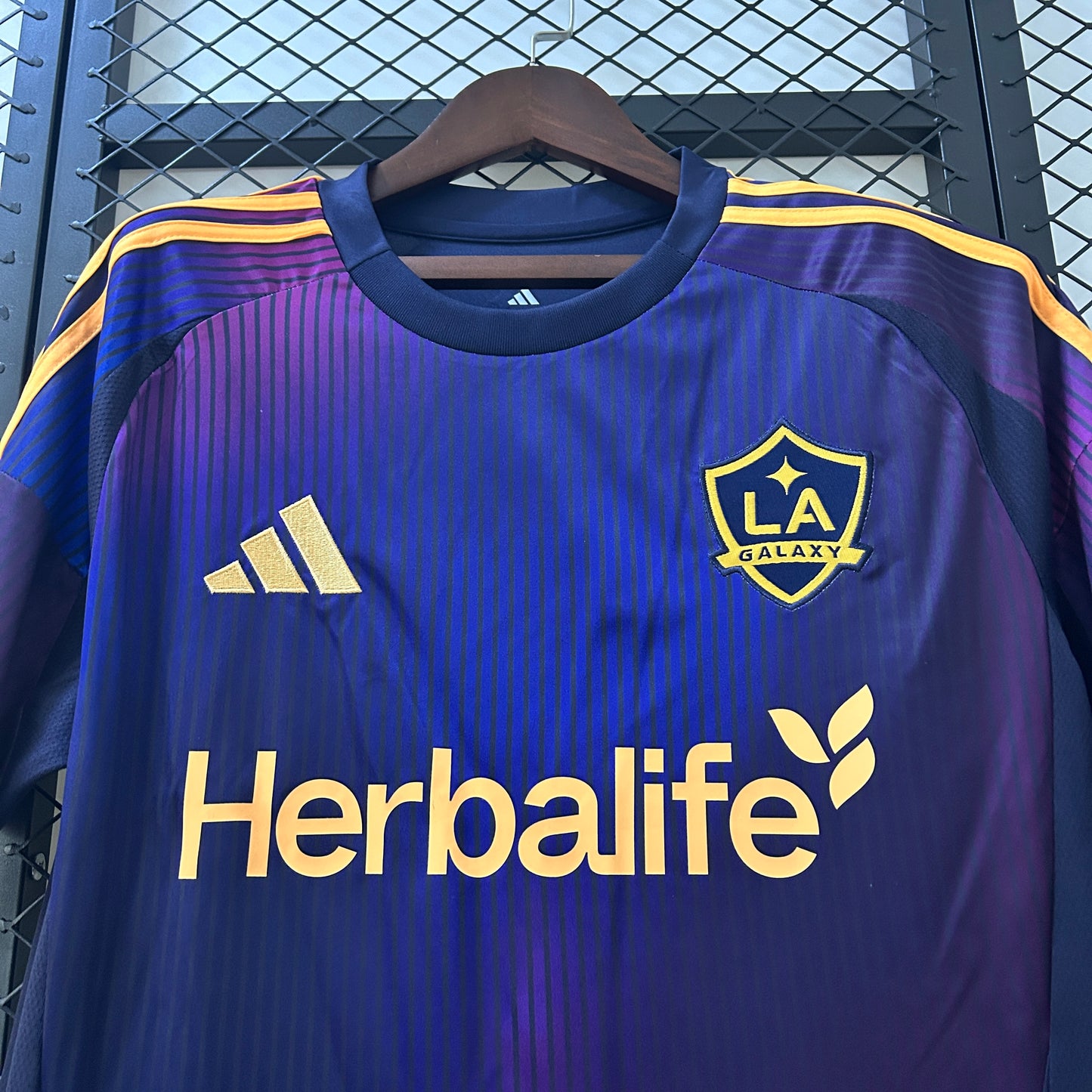 Angeles Galaxy 25/26