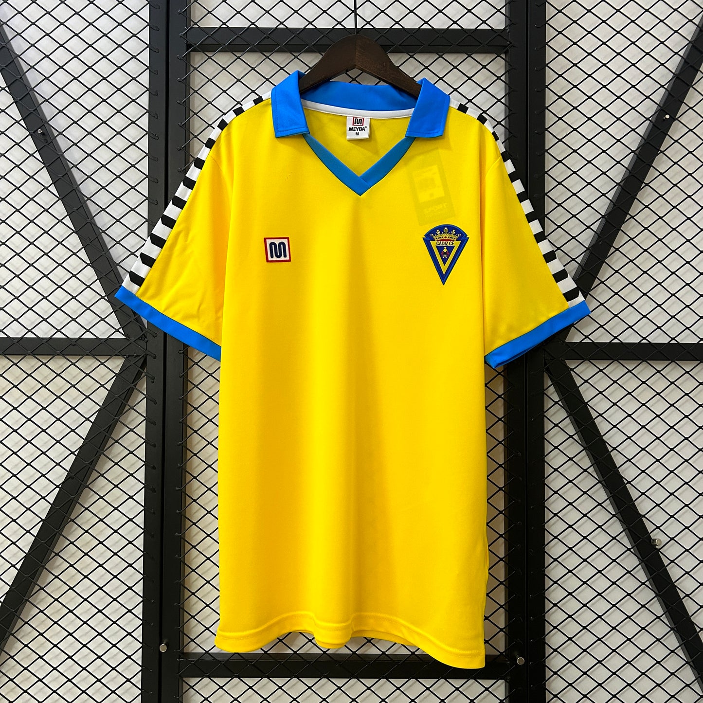 Cadiz 83/84