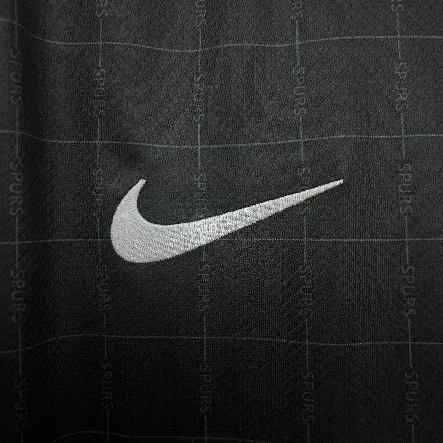 Tottenham Visitante 25/26